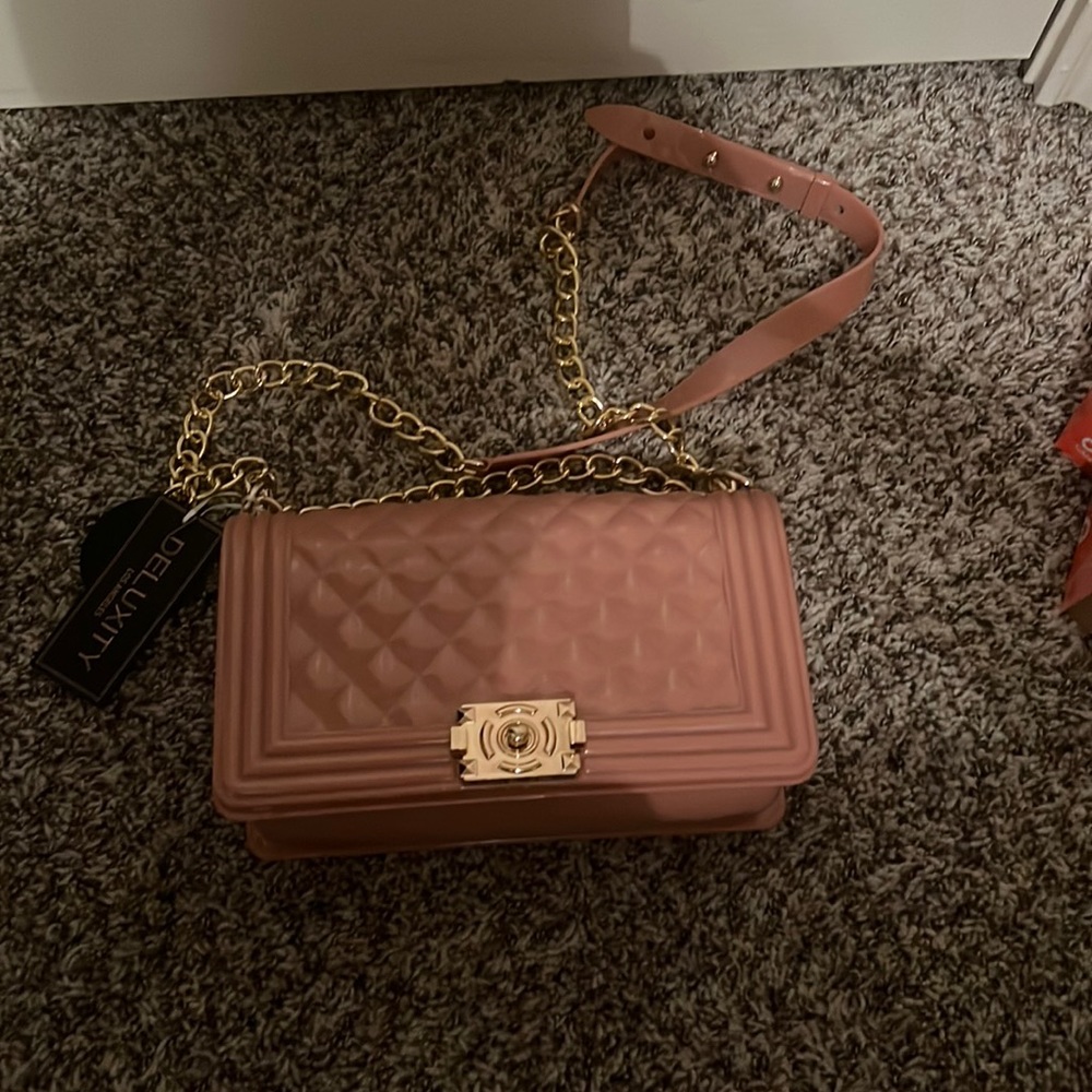 Deluxity Los Angeles Purse - Picture 1 of 7